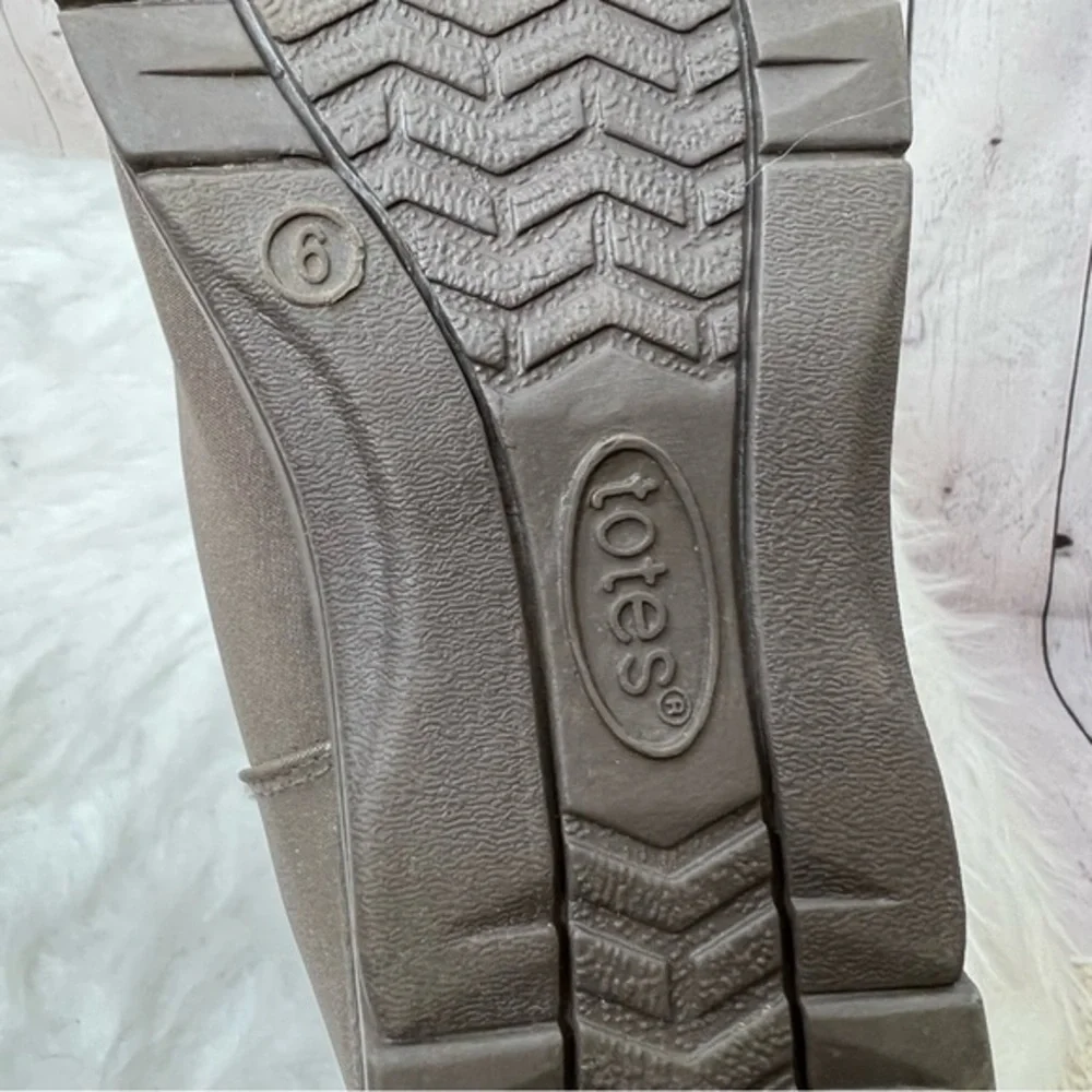 Totes Snow Boots Taupe Quilted Short Waterproof Winter 6